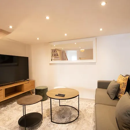 Pick A Flat's In Saint-tropez- Rue Du Portail Neuf *