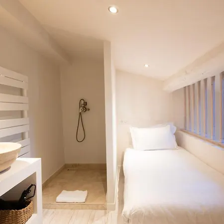 Apartment Pick A Flat's In Saint-tropez- Rue Du Portail Neuf